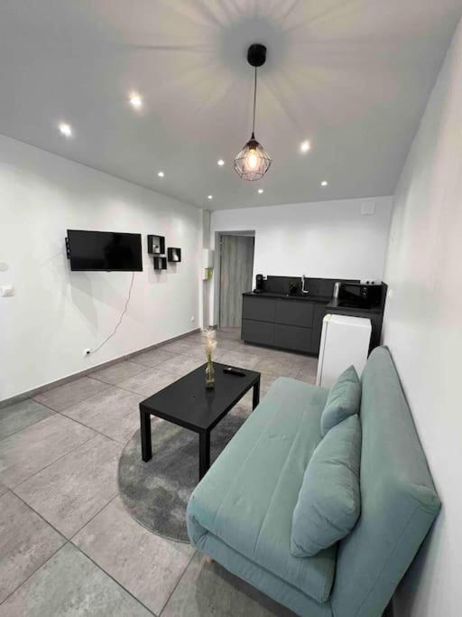 Appartement Elegant Proche Rer/ Cdg / Parc Des Expos Sevran Dış mekan fotoğraf